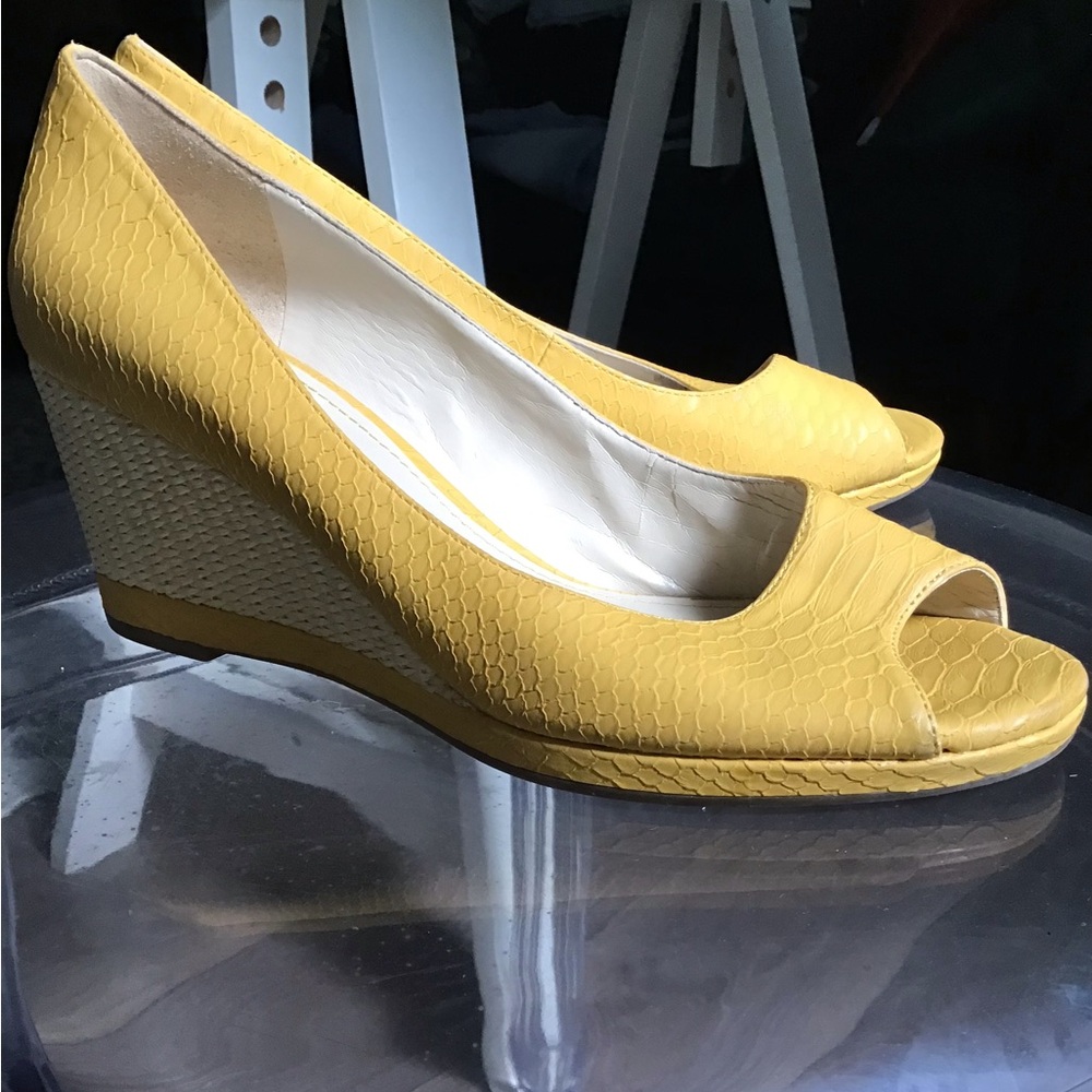 Naturalizer Open Toe in Sunflower Yellow